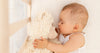 Combien d’heures de sommeil pour un bébé de 6 mois ? Guide complet pour des nuits paisibles